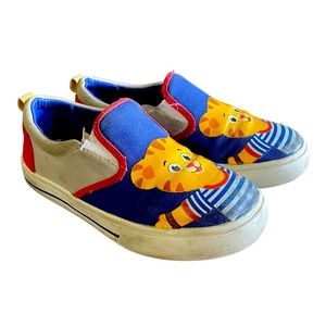 BOGO Size 11 Daniel Tiger slip on shoes GUC